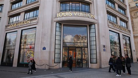 À Paris, le nouveau braquage d'une boutique Louis Vuitton